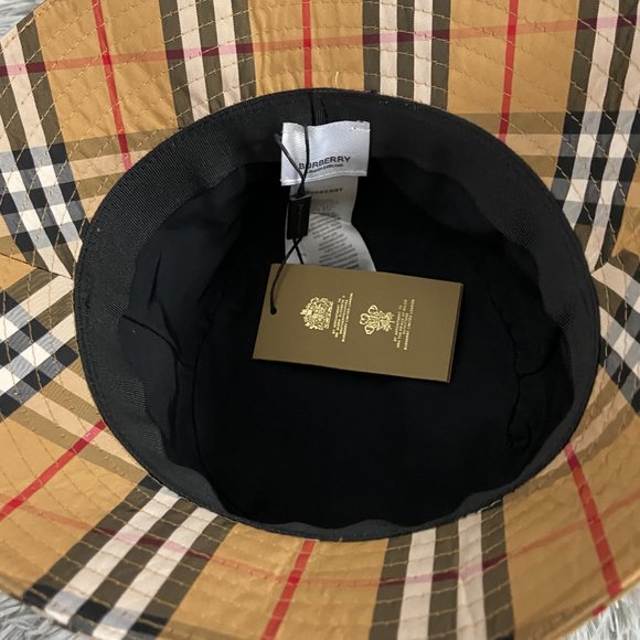 Burberry Hat - Picture 3 of 4